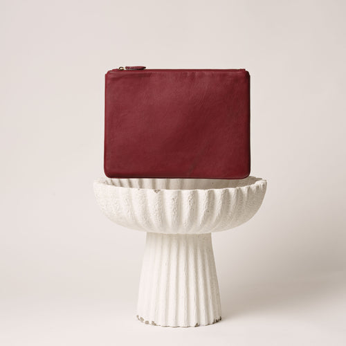M+V Large Pouch in Burgundy