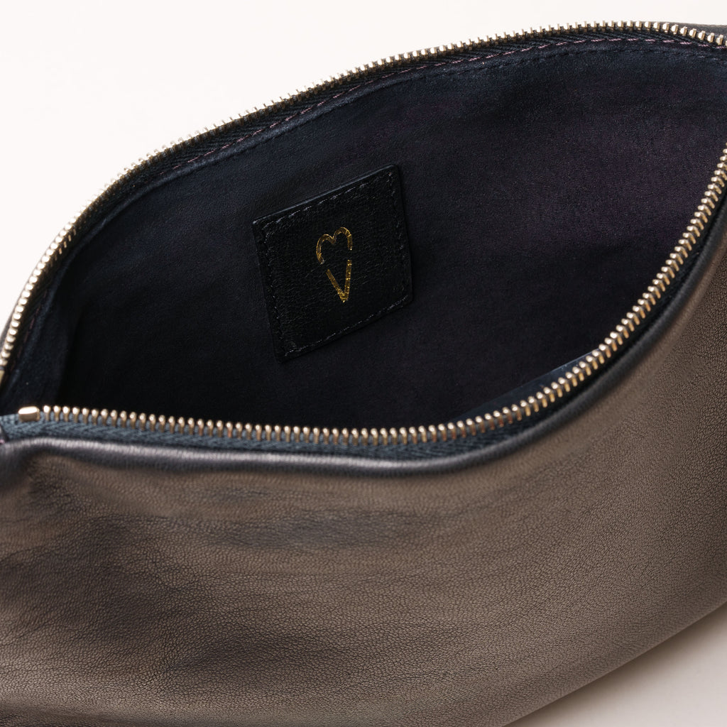 Large Pouch in Black